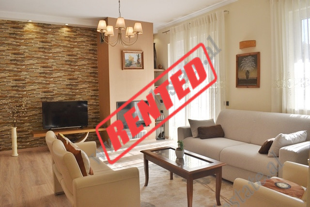 Apartment for rent in Barrikada Street, Tirana, in Albania.
The house is positioned on the 3rd floo